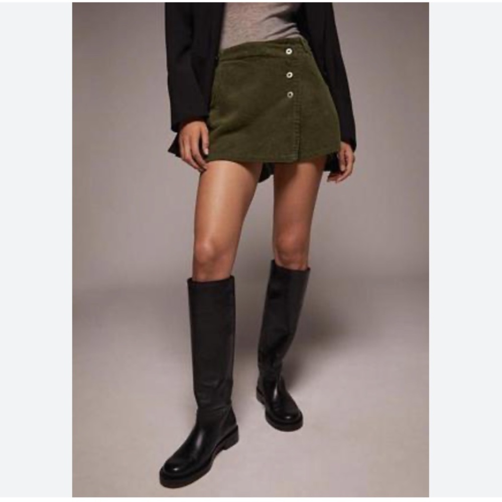 NWOT Zara Cozy Courderoy mini Skort - Picture 2 of 6